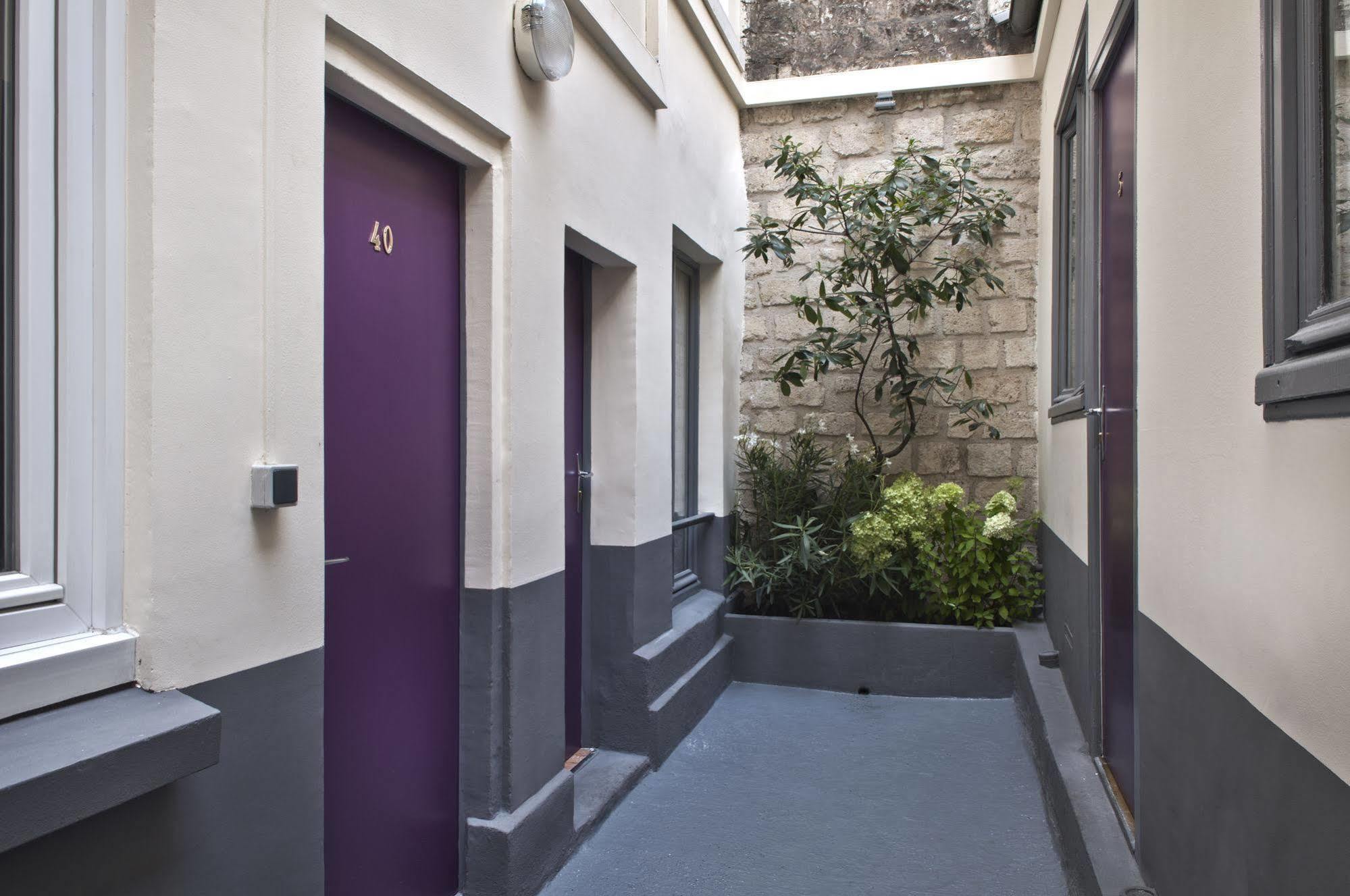 Hotel Du Commerce Paris Exterior foto